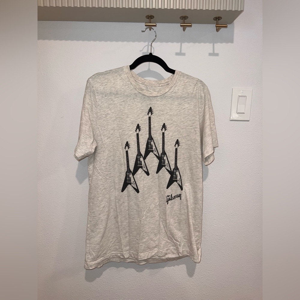 Tan Heather Gibson T-Shirt